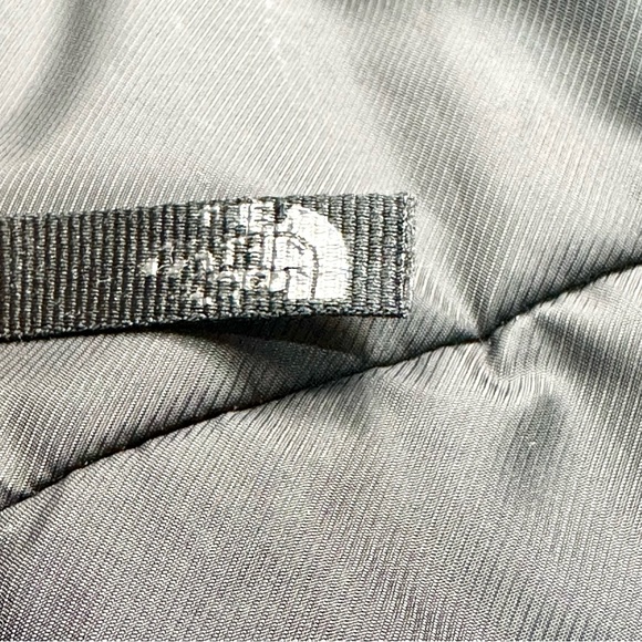 The North Face Boys' Black Jacket - Picture 5 of 10